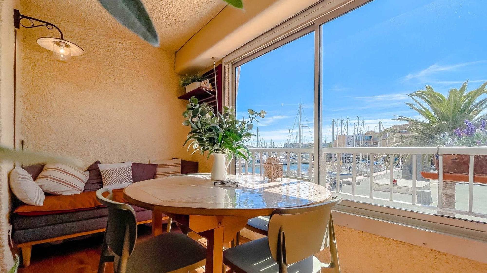 Retromirabeau "Cote Mer" - 29M2 - Lumineux - Terrasse Loggia - Vue Marina - Parking Securise - 2 A 3 Pers - Emplacement Top - Cheques Vacances Connect Gruissan Kültér fotó